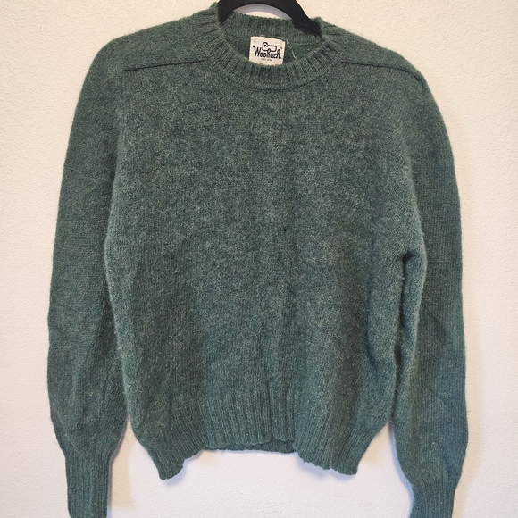 Woolrich Vintage Green Pure Wool Men's Crewneck Sweater Size Medium/Large *Hole - Picture 9 of 9